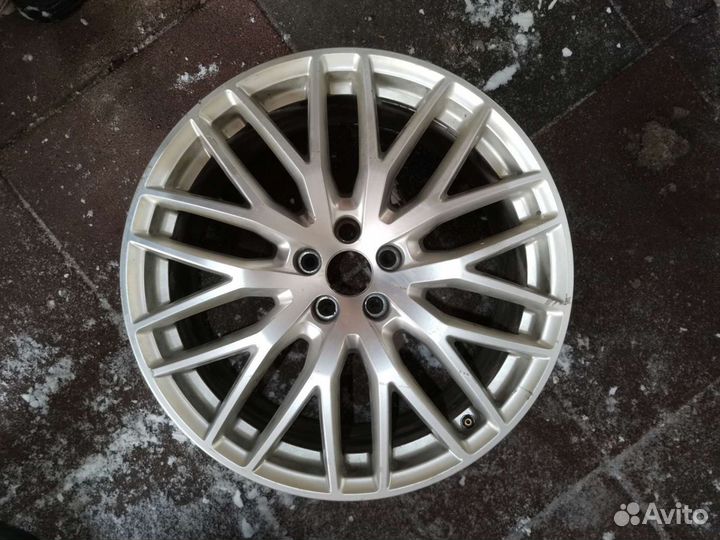 Диск R 20 Audi Q7. 1 штука