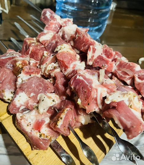 Пильщик мяса (обвальщик,кладовщик)