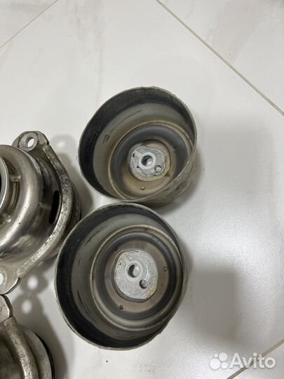 Моторные подушки оригинал Porsche Cayenne 3.6 -3.2