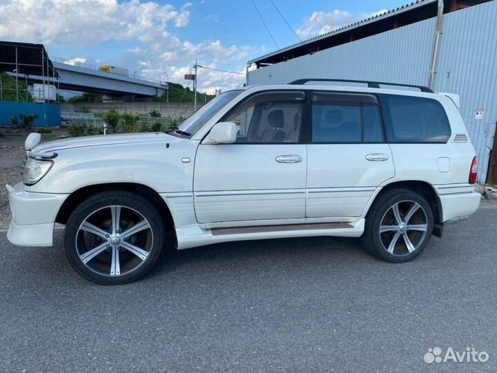 Блок управления abs Toyota Land Cruiser UZJ100