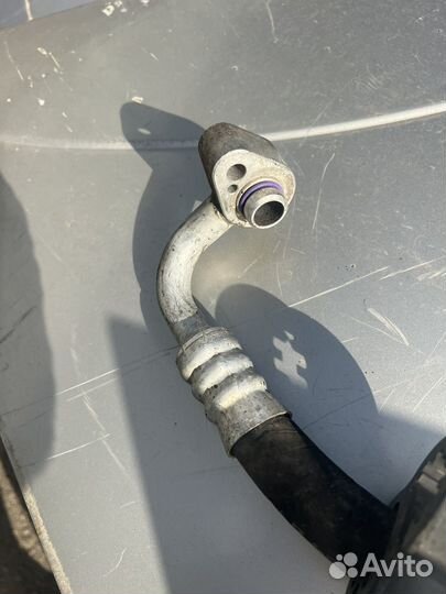 Трубка кондиционера VW Passat B5+ 3B0260704J