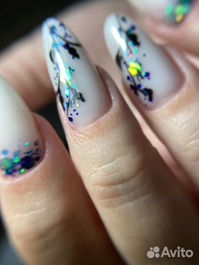 Маникюр Дериглазова