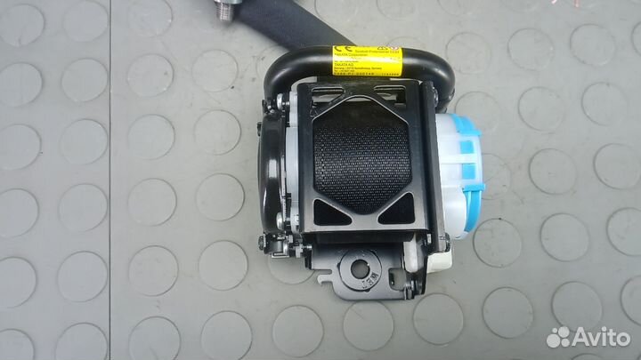 Ремень безопасности с пиропатроном Nissan X-Trail