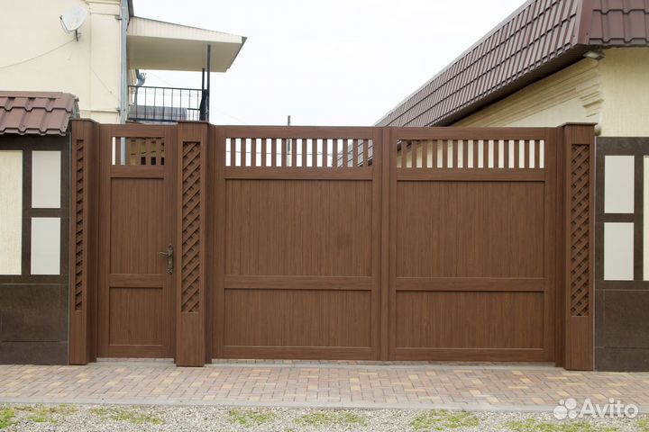 Ворота с калиткой распашные