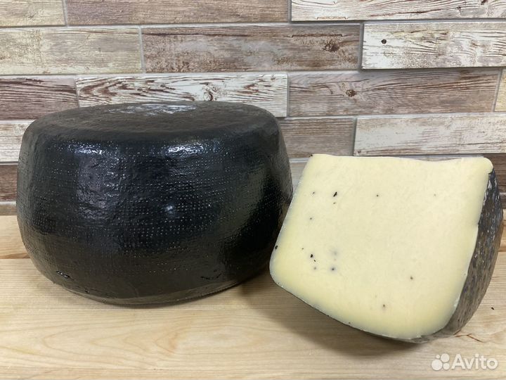 Сыр с добавлением чёрного трюфеля