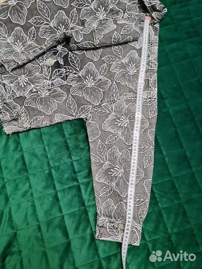 Джинсовая куртка женская