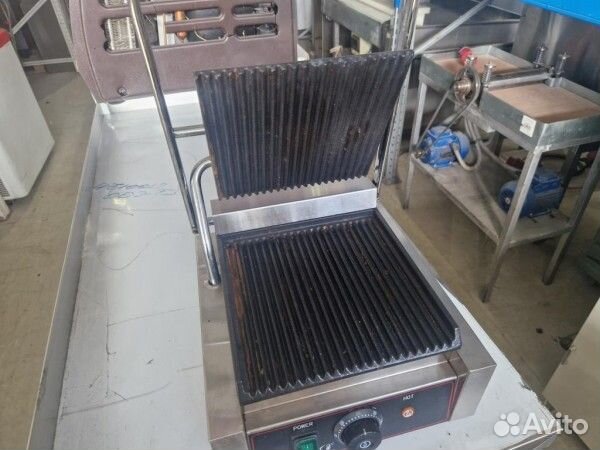 Прижимной гриль Gastrorag NPL EGD10E