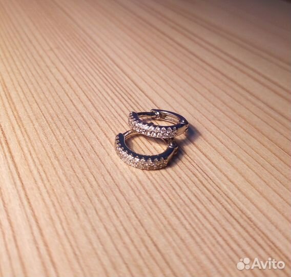 Серебряные серьги новые