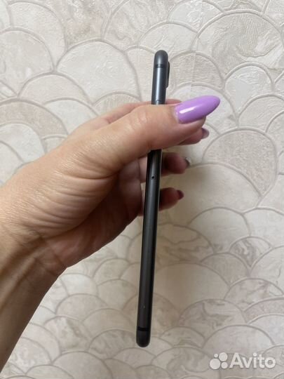 iPhone 8 Plus, 64 ГБ