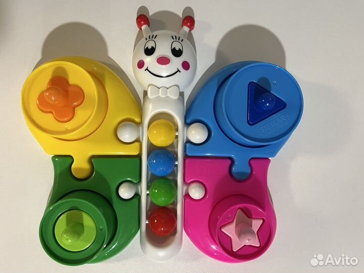 Развивающие игрушки для малышей пакетом