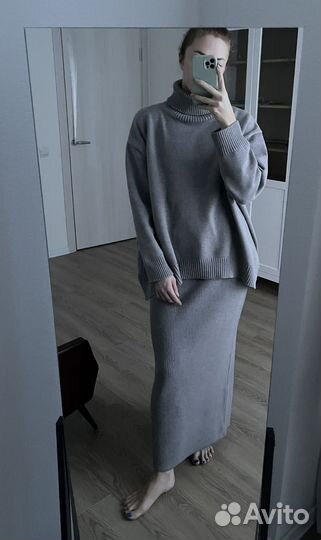 Костюм юбка и свитер