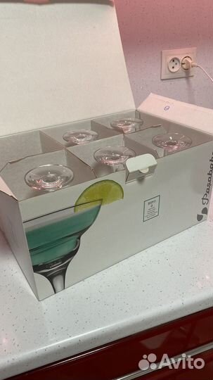 Бокалы для мартини и коктелей