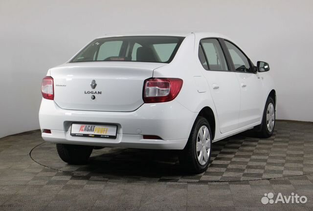 Renault Logan 1.6 AT, 2017, 166 000 км