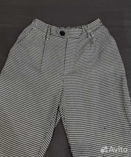 Женские брюки “Bershka” с принтом «Гусиная лапка»