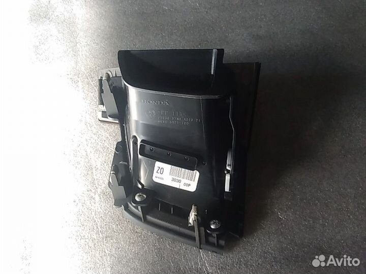 Дефлектор в торпедо левый Acura ZDX