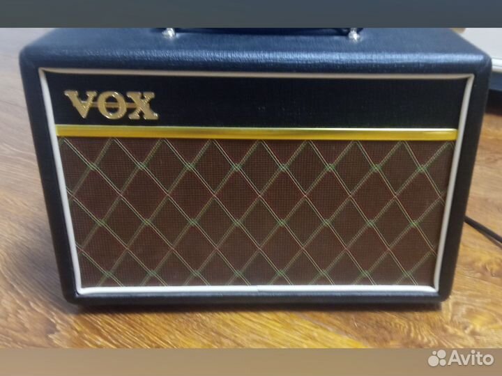 Комбоусилитель vox pathfinder 10