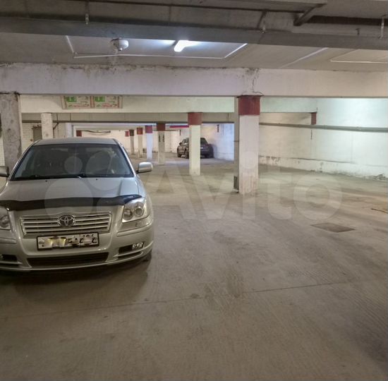 Машиноместо, 16 м²