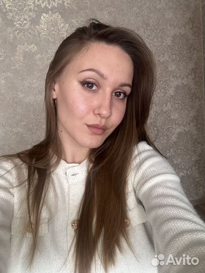 Администратор, продавец-консультант