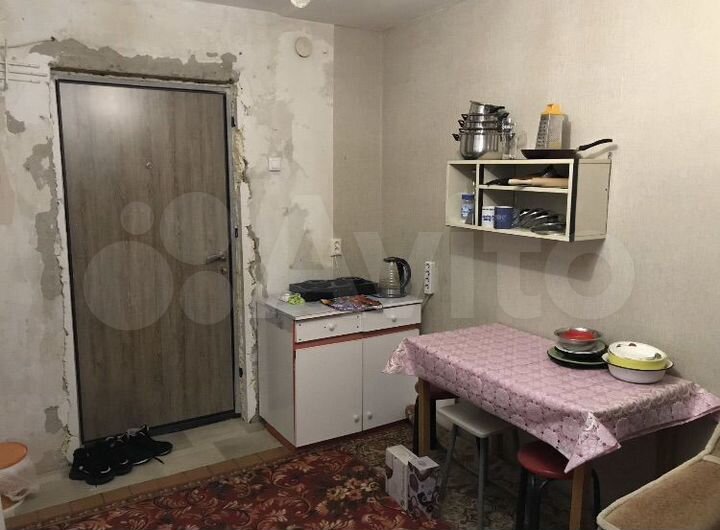 Комната 14 м² в 1-к., 4/5 эт.