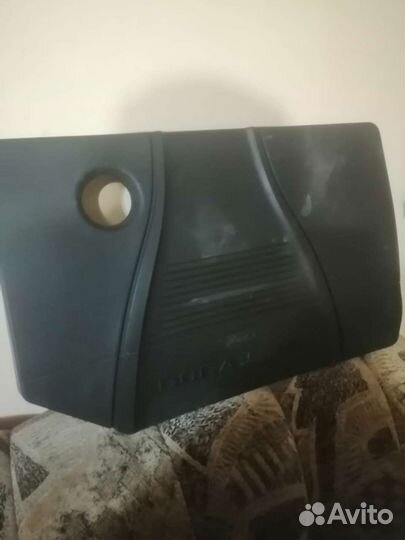 Декоративная накладка на двигатель ford