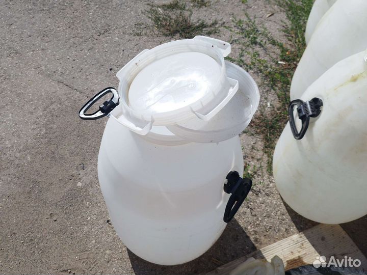 Канистра пластиковая 50 литров