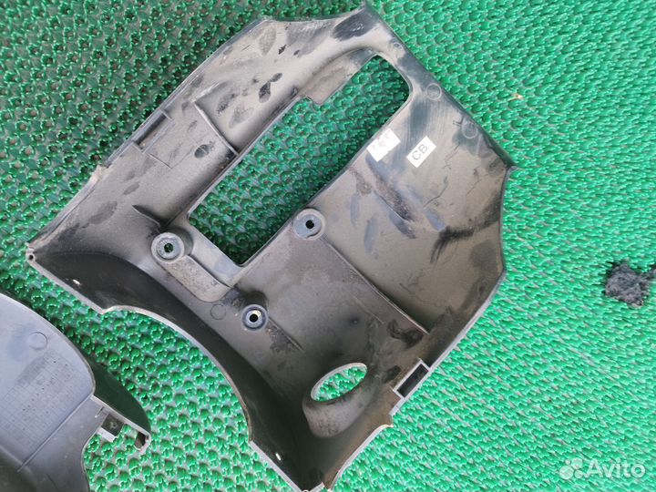 Кожух рулевой колонки Шевроле лачетти