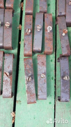 Продам скобы для крышек