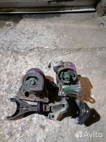 Подушка Двс ниссан