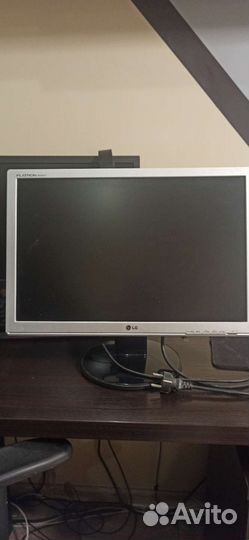 Монитор LG flatron
