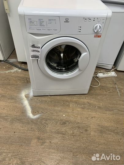 Стиральная машина Indesit отличное сост-ие гарант