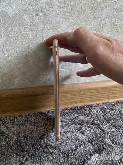 Телефон iPhone 8 plus