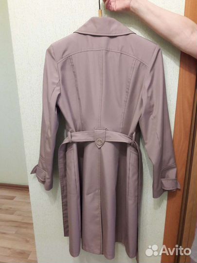 Плащ женский