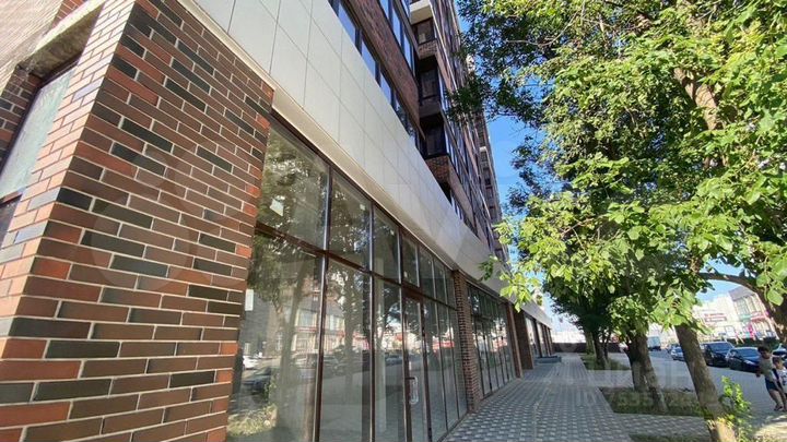 3-к. квартира, 76 м², 12/14 эт.