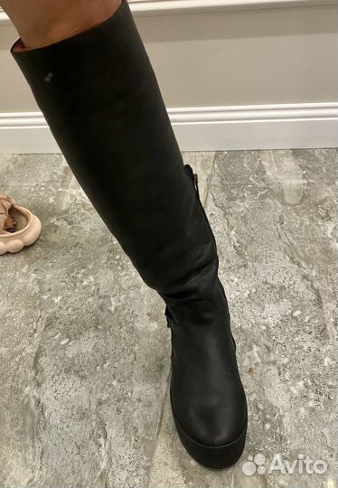 Сапоги натур мех Италия 40Renzoni женские