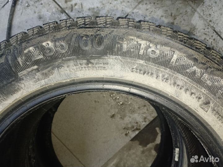 Gislaved Nord Frost 200 235/60 R18