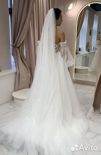 Свадебное платье 42 бу