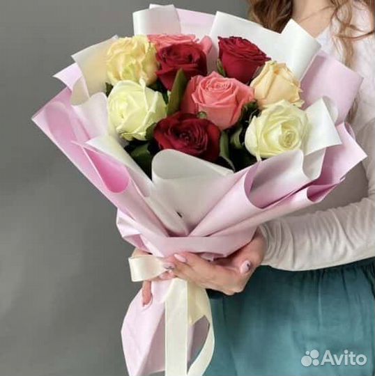 Букет разноцветных роз цветы и подарки на день рож