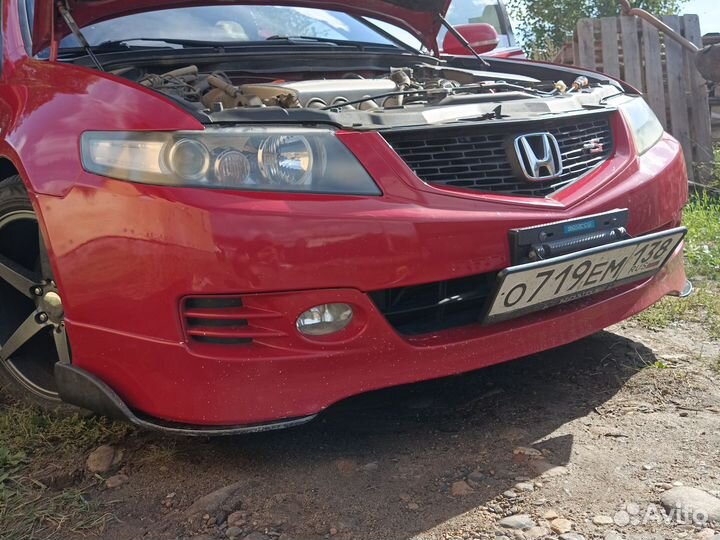 Бампер honda accord 7