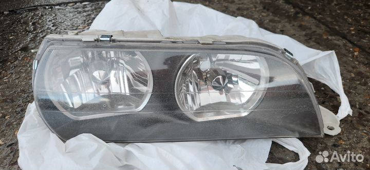 Фары на Toyota Chaser