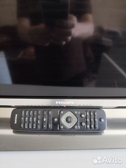 Телевизор SMART tv 32 бу