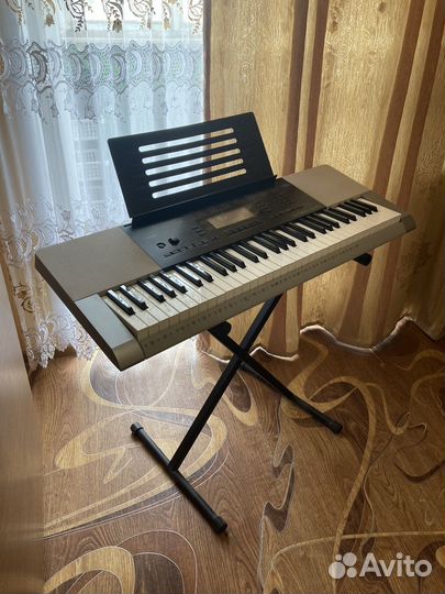 Синтезатор Casio CTK-4200