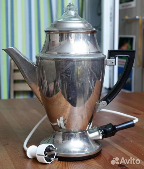 Электросамовар и электрочайник советских времен