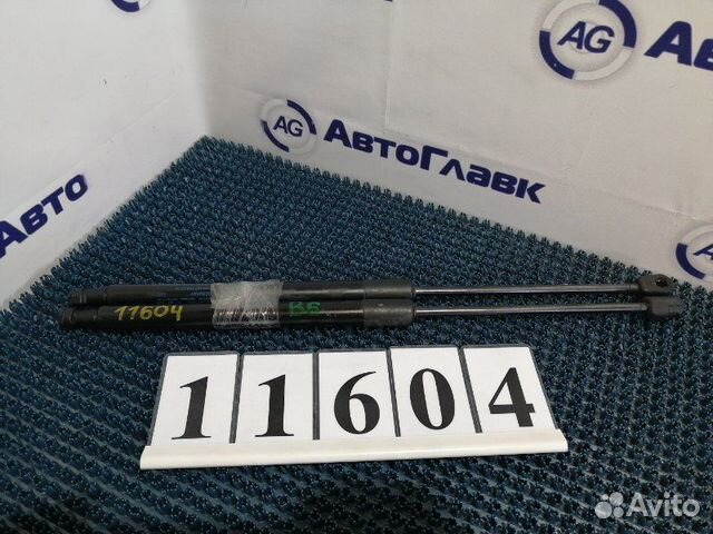 Амортизаторы двери багажника Volkswagen Passat