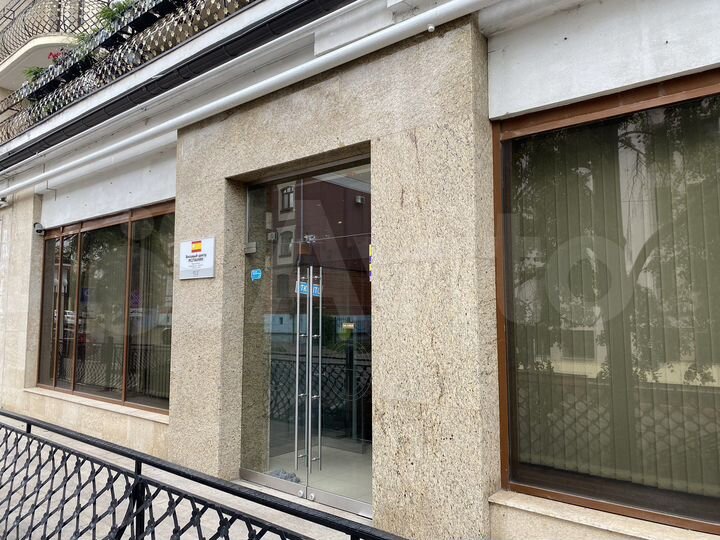 Торгово-офисное помещение, 203м2