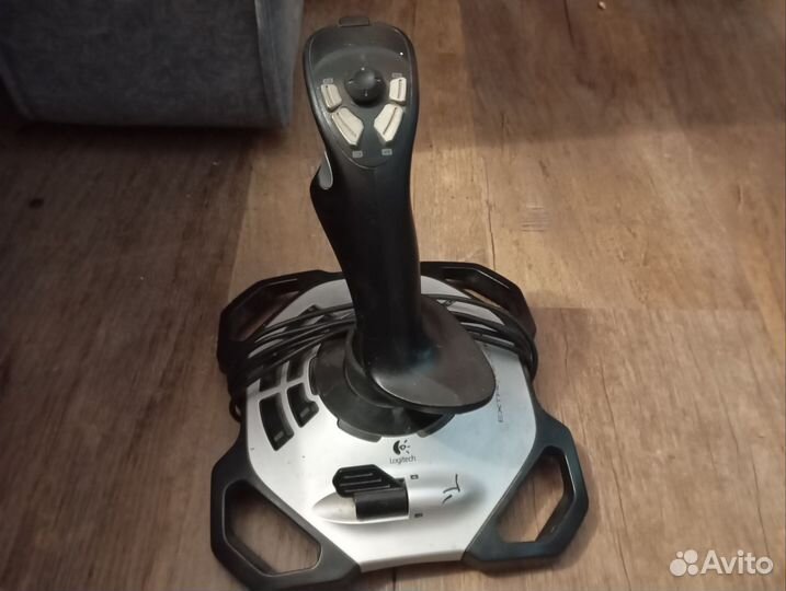 Джойстик logitech extreme 3D pro