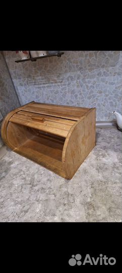 Хлебница деревянная