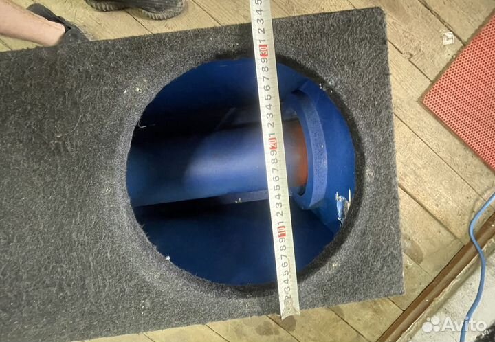 Короб для сабвуфера 12 на трубе