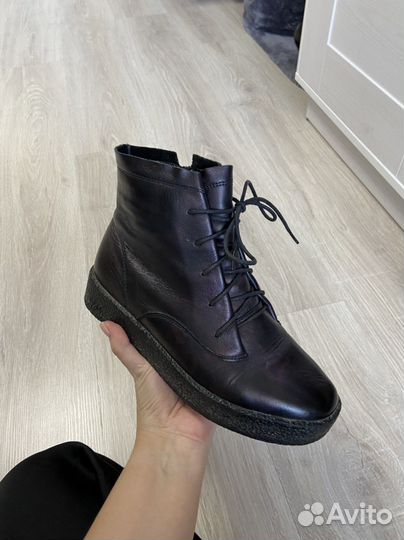 Ботинки женские демисезонные