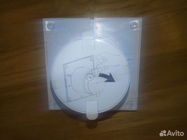 Вентилятор вытяжной Decor-100C (новый)