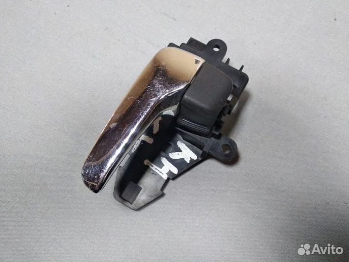 Ручка двери внутренняя левая Mitsubishi Pajero